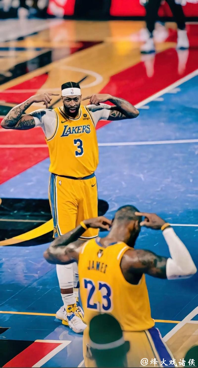 浓眉复出31+9詹姆斯21+12+13 湖人送76人5连败